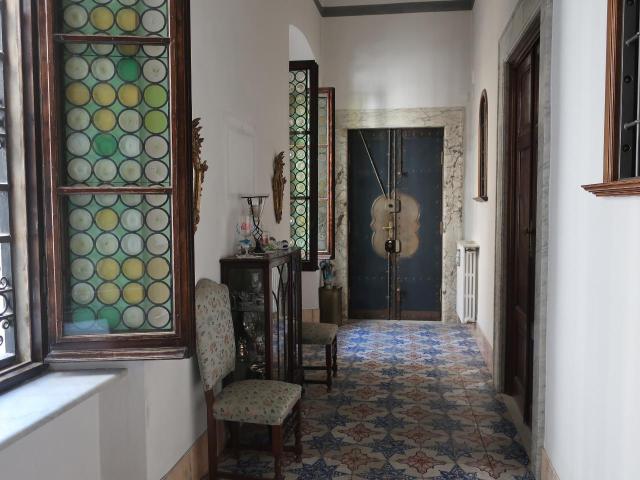 Appartamento in vendita, Carrara centro