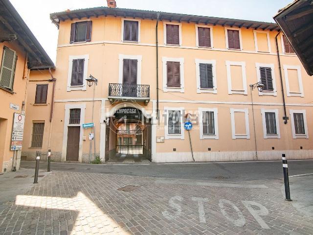 Appartamento in vendita di 43 m² in Piazza Cavour