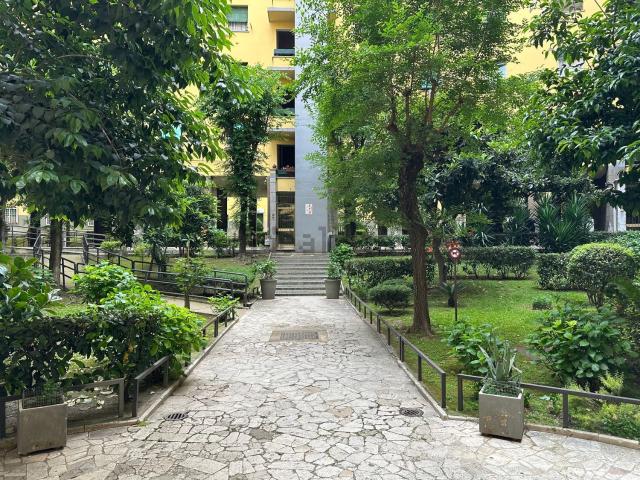 Appartamento in vendita di 43 m² in Piazza di Donna Olimpia