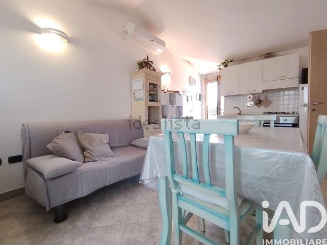 Appartamento in vendita di 43 m² in Via Barcellona, 1111