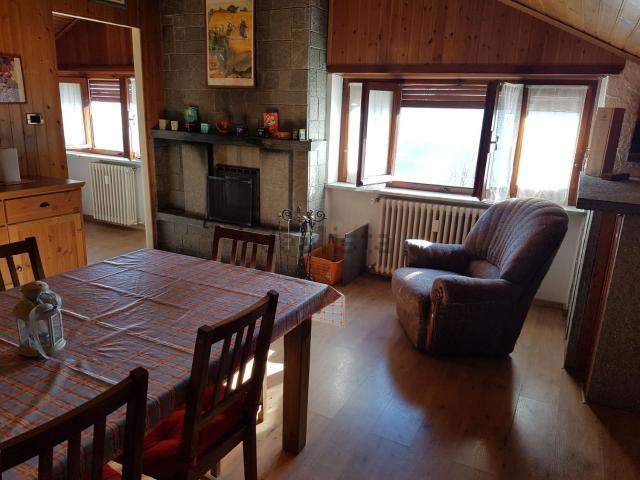 Appartamento in vendita di 43 m² in Via Cave, 580