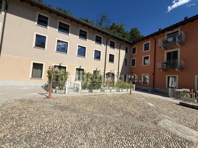 Appartamento in vendita di 43 m² in Via Costa al Lambro