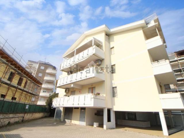 Appartamento in vendita di 44 m² in Viale Alcione, 49