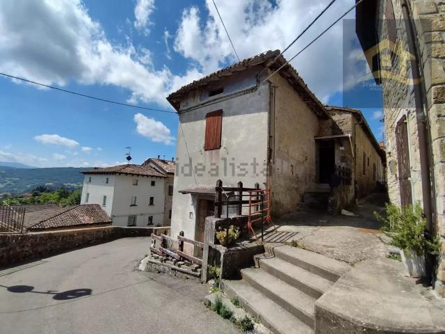 Appartamento in vendita di 400 m² in Via al Castello, 5
