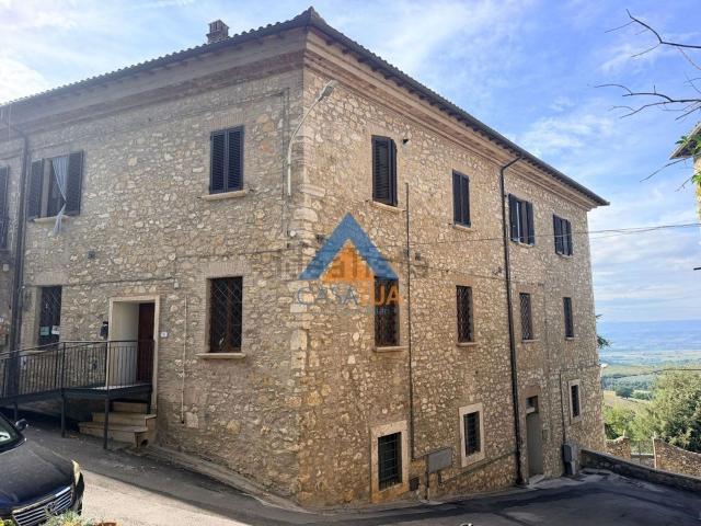 Appartamento in vendita di 400 m² in Via del Monastero, 17