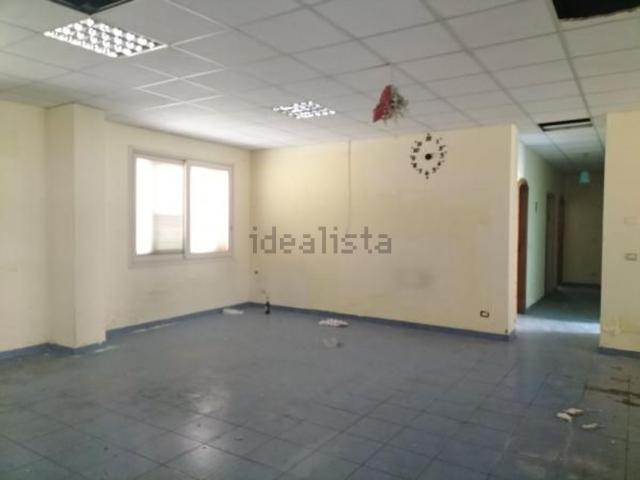 Appartamento in vendita di 400 m² in Via Messina Marine