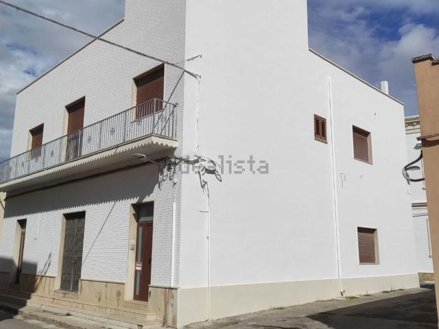 Appartamento in vendita di 400 m² in Via Regina Margherita, 33