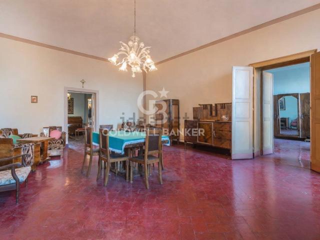 Appartamento in vendita di 405 m² in Via Roma, 39