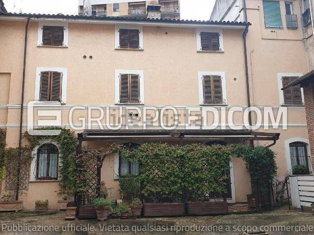 Appartamento in vendita di 406 m² in Via Fiume
