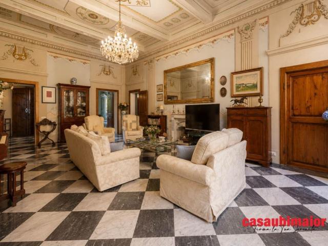 Appartamento in vendita di 408 m²