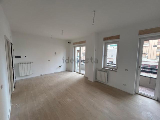 Appartamento in vendita di 40 m² in Piazza della Rinascita, 74