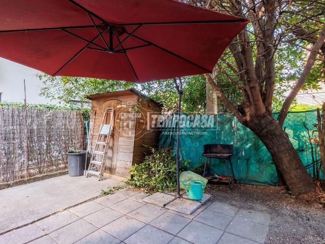 Appartamento in vendita di 40 m² in Strada Casa Bianca, 56