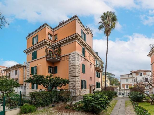 Appartamento in vendita di 40 m² in Via Alessandro Poerio