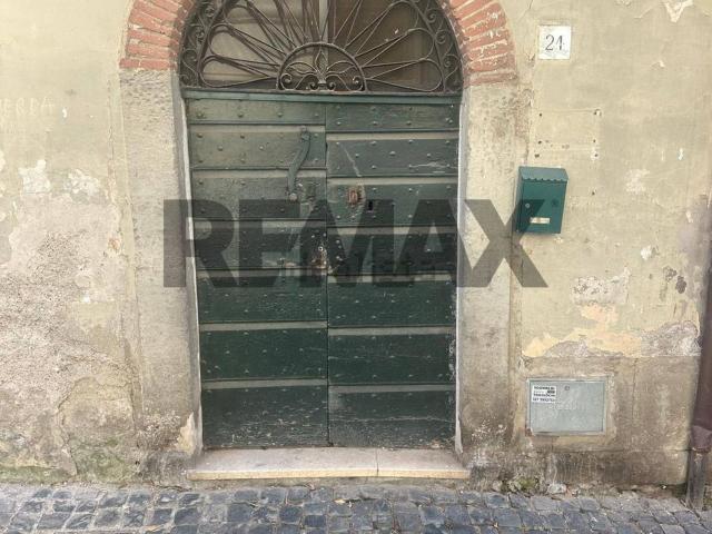 Appartamento in vendita di 40 m² in Via Andrea Velletrano, 26