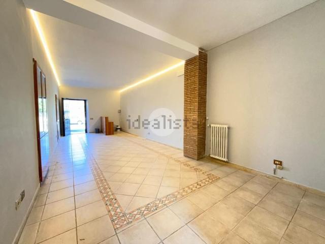 Appartamento in vendita di 40 m² in Via dell&apos Osteria del Finocchio
