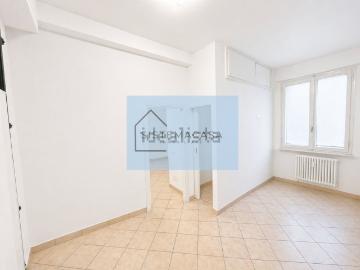 Appartamento in vendita di 40 m² in Via Emilio Dandolo