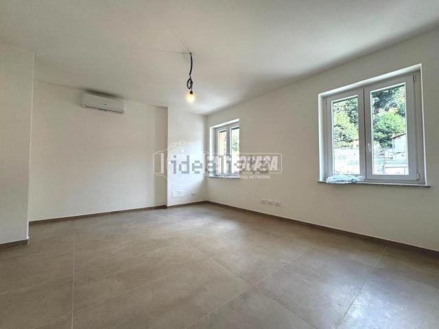 Appartamento in vendita di 40 m² in Via Emilio Vecchia, 19