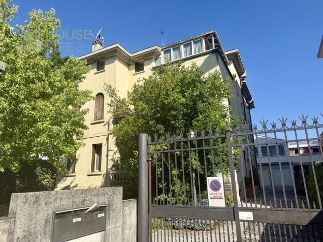 Appartamento in vendita di 40 m² in Viale San Lazzaro, 6