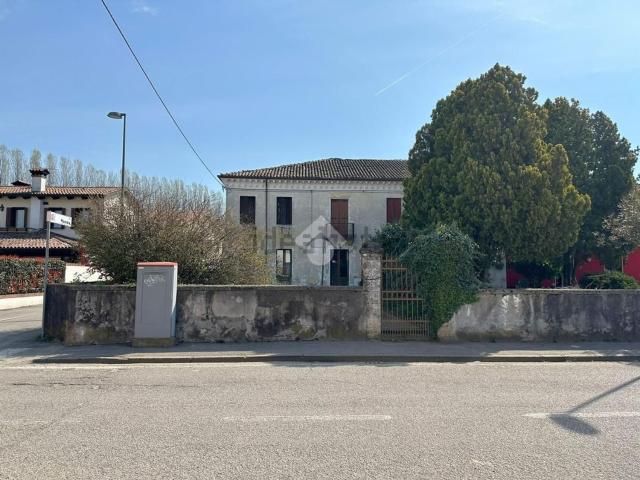 Appartamento in vendita di 410 m² in Via Caprera, 17