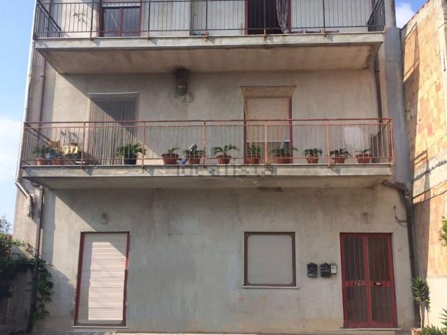 Appartamento in vendita di 411 m² in Via schiavo