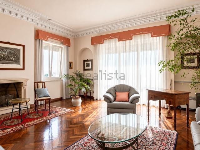 Appartamento in vendita di 412 m²