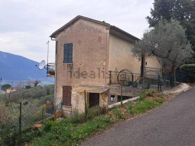 Appartamento in vendita di 4130 m² in Via Castiglione, 10
