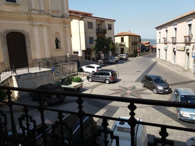 Appartamento in vendita di 413 m² in Piazza Dante Alighieri