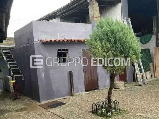 Appartamento in vendita di 417 m² in Via Savignotto