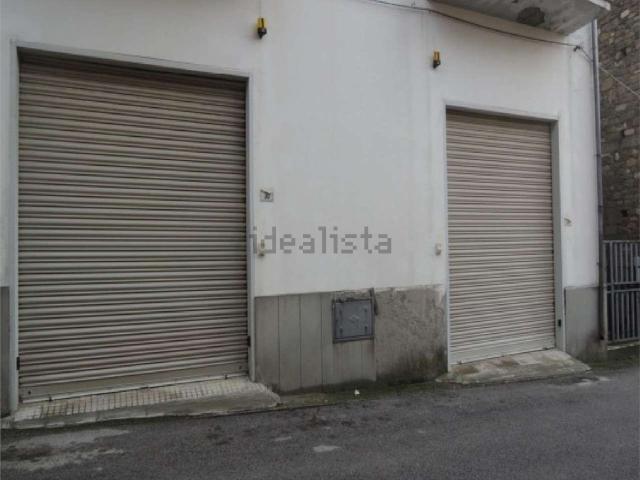 Appartamento in vendita di 417 m² in Via Roma