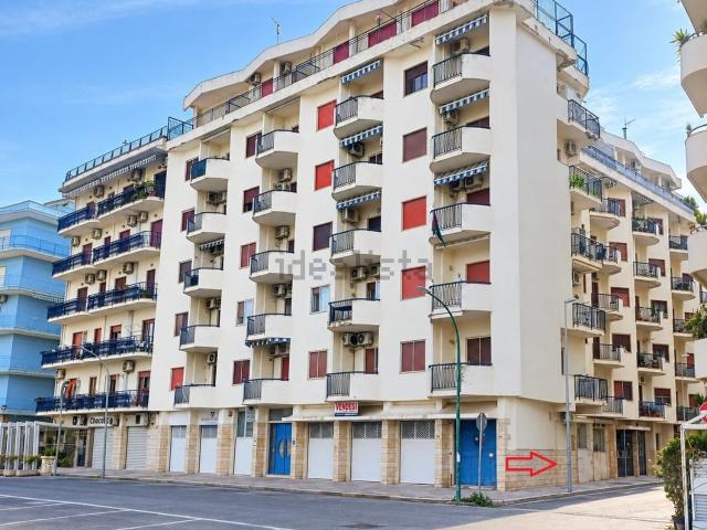 Appartamento in vendita di 41 m² in Via XXV Aprile, 12