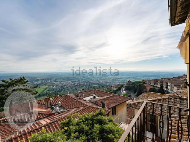 Appartamento in vendita di 420 m² in Via Nazionale, 64