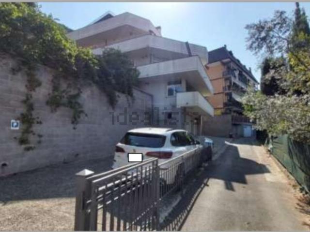 Appartamento in vendita di 429 m² in Via Piave