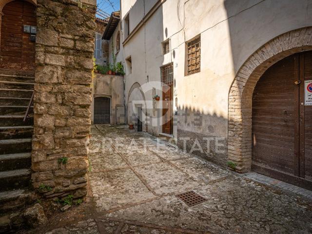 Appartamento in vendita di 42 m² in Piazza Collicola