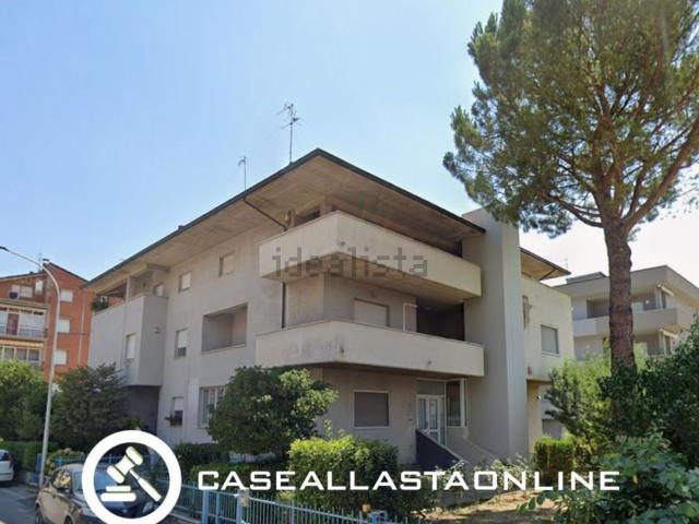 Appartamento in vendita di 432 m² in Via A. Borghini