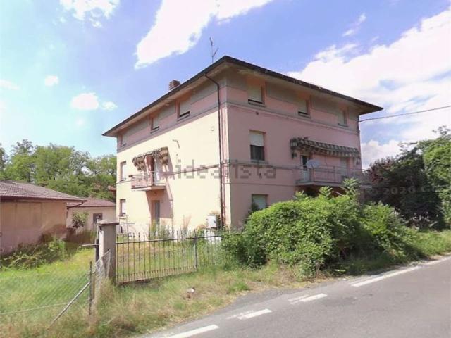 Appartamento in vendita di 432 m² in Via Dante Freddi, 3
