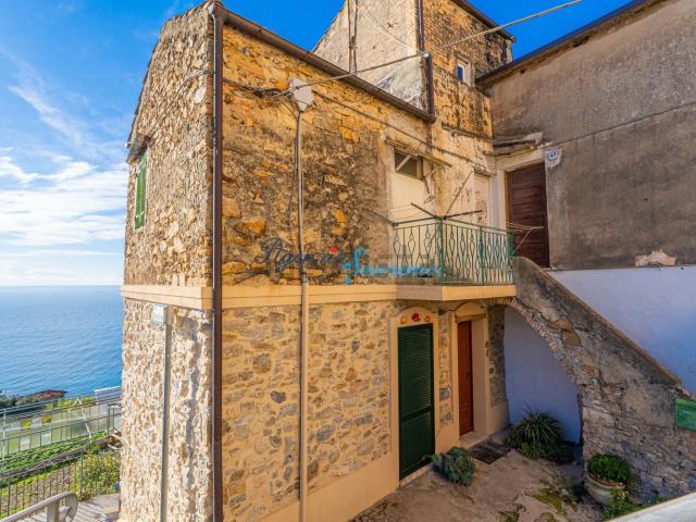 Appartamento in vendita di 47 m² in Strada delle Porrine, 24