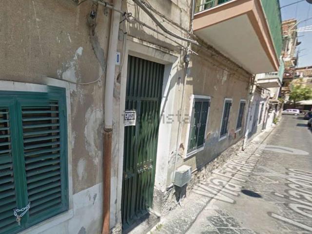 Appartamento in vendita di 47 m² in Via Fratelli Giuffrida Lojacono, 20