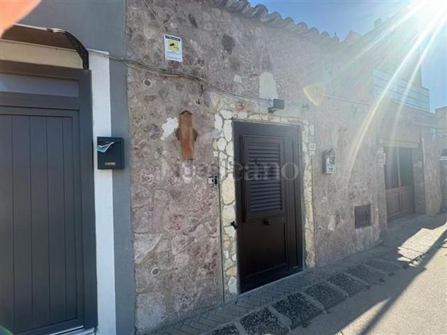 Appartamento in vendita di 47 m² in Via Messina Marine