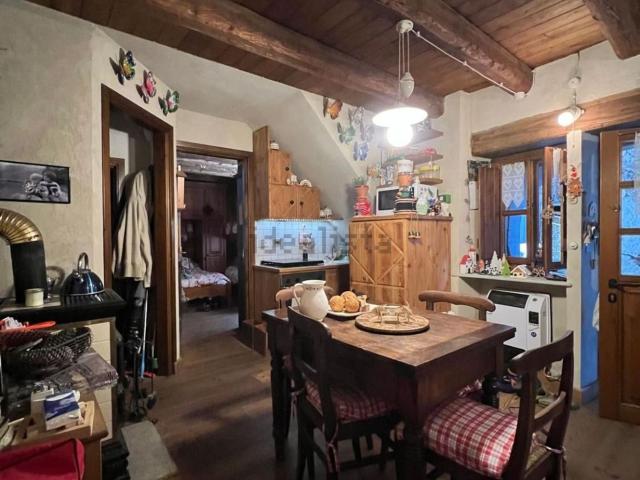 Appartamento in vendita di 45 m² in Frazione Chianale, 20