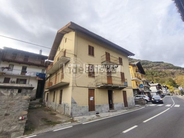 Appartamento in vendita di 45 m² in Frazione Quincod, 232