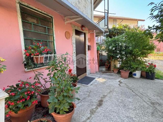 Appartamento in vendita di 45 m² in Strada Colle di Mezzo, 23