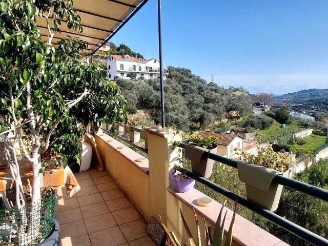 Appartamento in vendita di 45 m² in Strada delle Ginestre