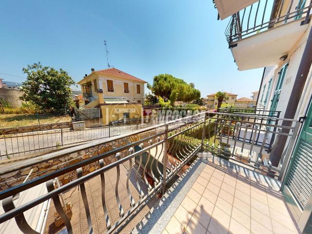 Appartamento in vendita di 45 m² in Strada Statale 1, 44