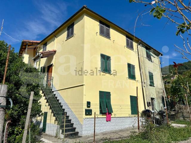 Appartamento in vendita di 45 m² in Salita alla Chiesa di Fontanegli, 18