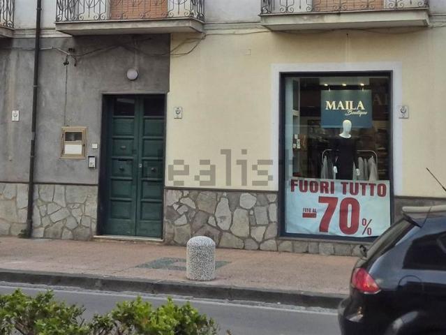 Appartamento in vendita di 45 m² in Via Tenente Bruno Lombardi, 33