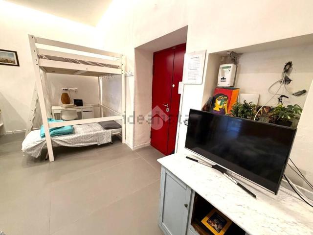 Appartamento in vendita di 45 m² in Via Carlo e Luigi Giordano, 48