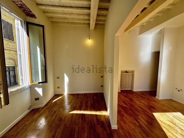 Appartamento in vendita di 45 m² in Via Giuseppe Montanelli