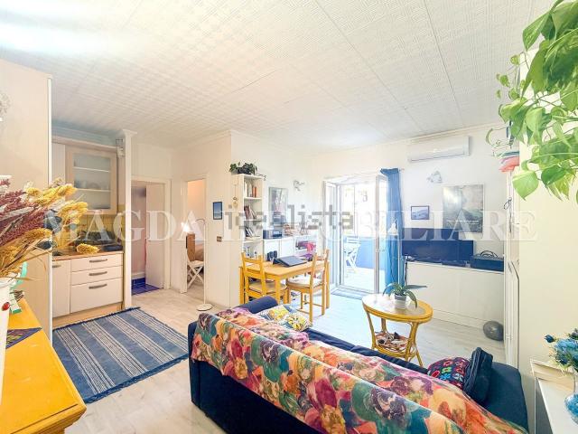 Appartamento in vendita di 45 m² in Via Luni, 26