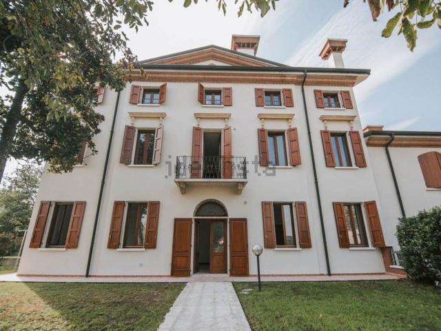 Appartamento in vendita di 45 m² in Via Parenza Alta, 20