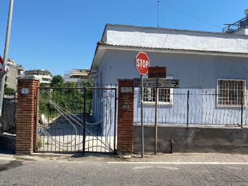 Appartamento in vendita di 45 m² in Via Ponserico, 1